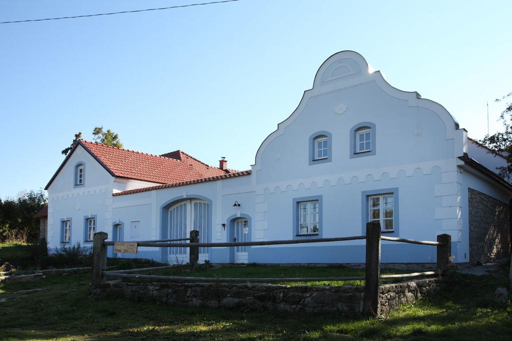 Matejovec38 Acomodação com café da manhã Slavonice Exterior foto